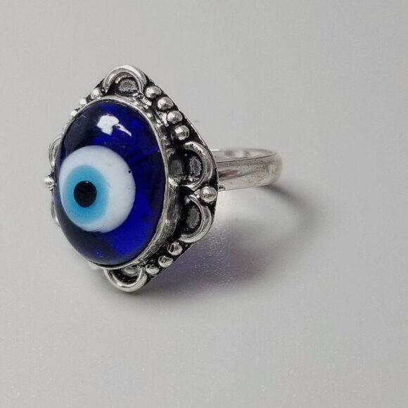 Vintage Evil Eye Blue Glass Oval Cabochon Ring, Bezel Silver Tone Size 8.5 Band - Picture 8 of 9